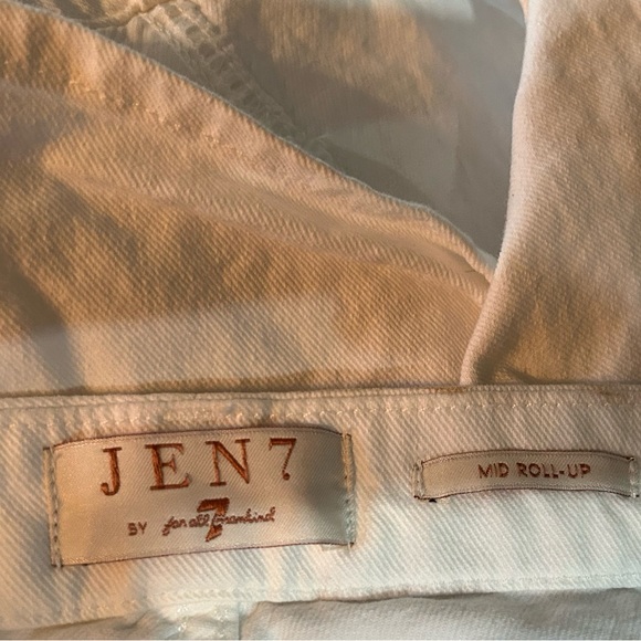 Jen7 White Jean Shorts in Size 14 - Picture 4 of 5
